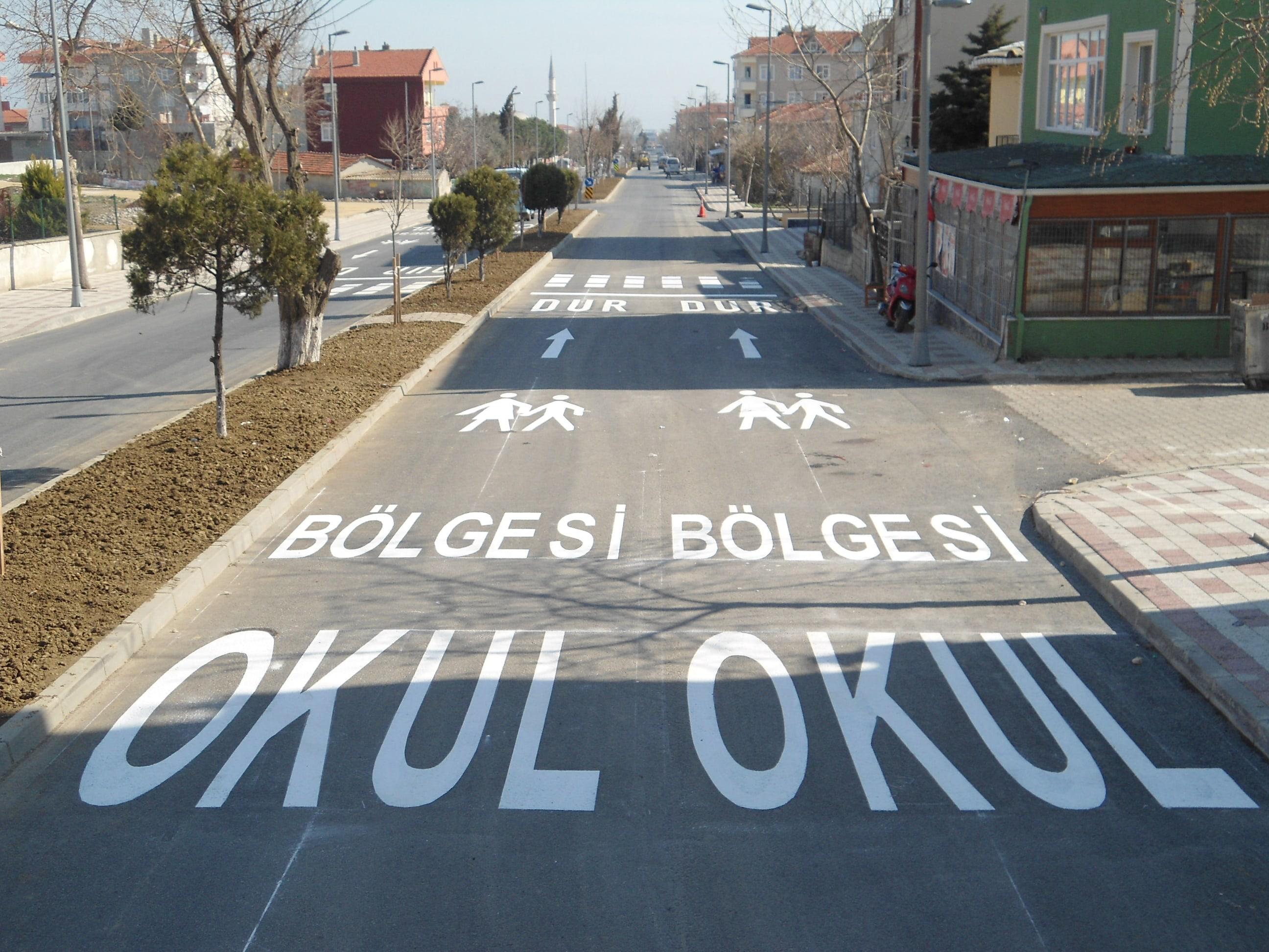 Beylikdüzü Belediyesi bünyesinde yatay işaretleme çalışması